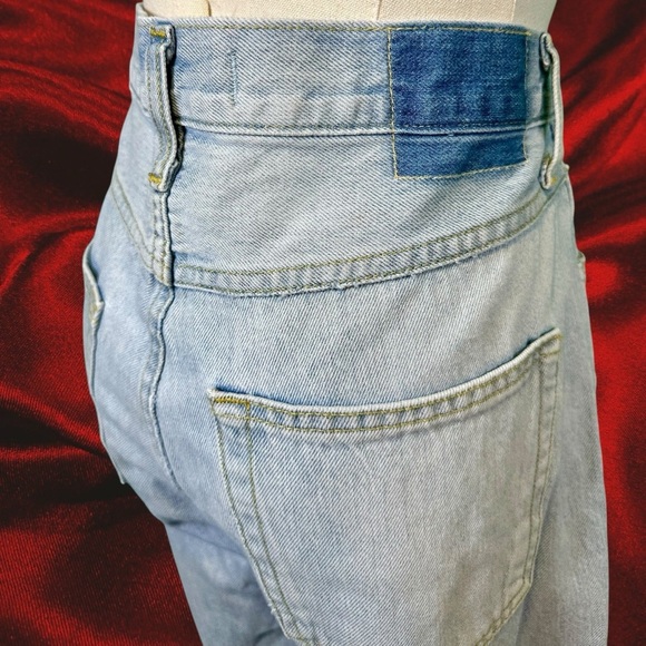 AMO ‘Loverboy’ High-Rise Straight Leg Jeans in “Cloudy” w/ Whipstitch Details 28 - Picture 16 of 16